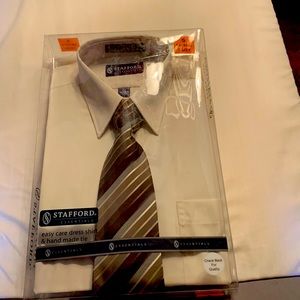 Men’s dress shirt.